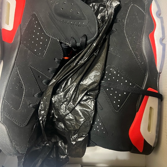 Jordan 6 Retro Black Infrared 2019 (Size 11.5) - Picture 2 of 10